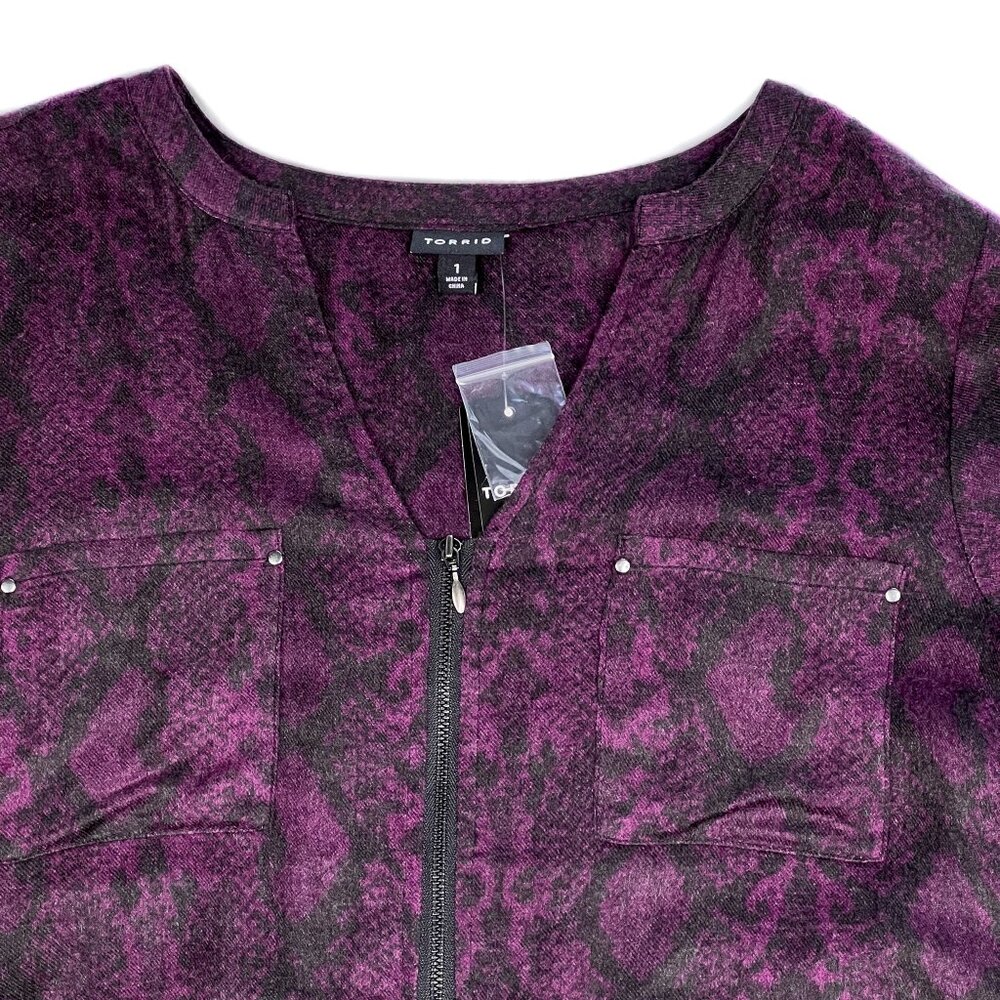 torrid Mini Brushed Rayon Purple Snake Print Drawstring Shirt Dress Size 1 - NWT - Picture 3 of 8
